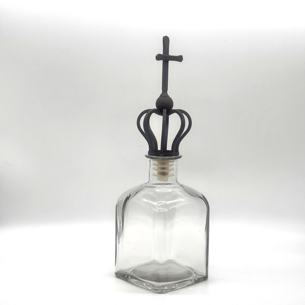 Elegant Clear Glass Bottle with Crown Stopper